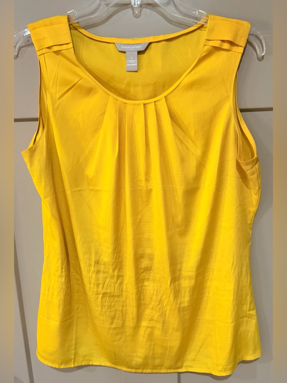 Banana Republic Yellow Pleated Sleeveless Blouse